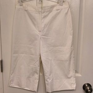 Talbots white Capri slacks size 6P